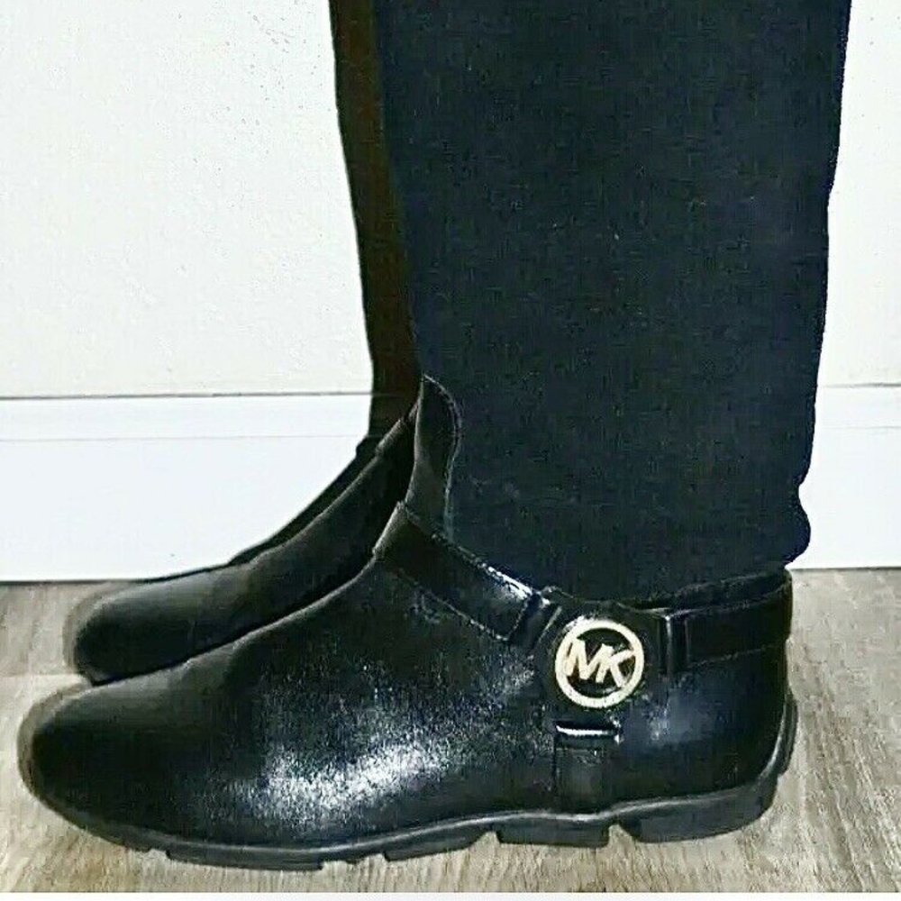 Michael Kors Logo Black Leather Riding Boots